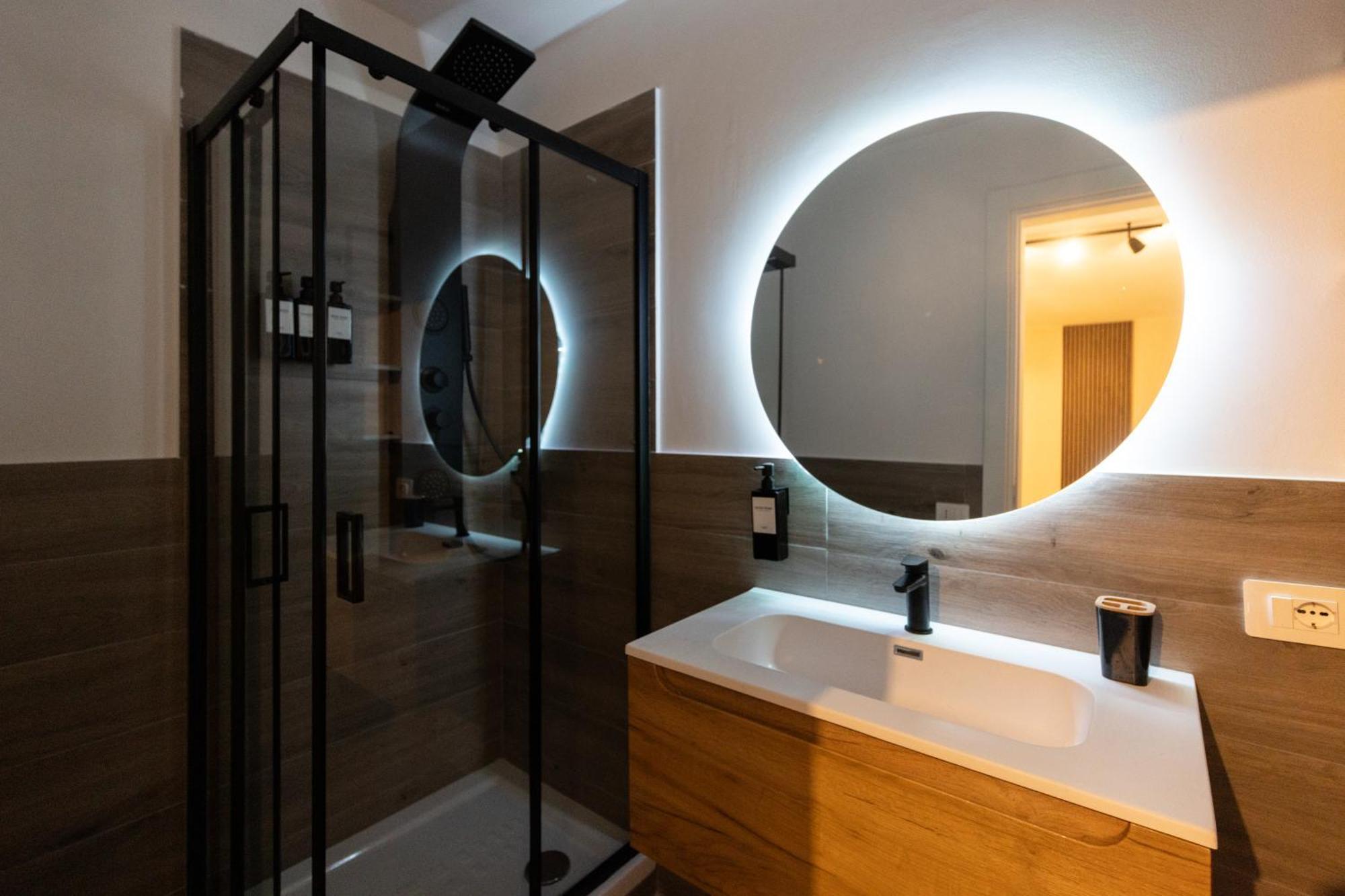 Urban Chic Luxury Suite Apartments Rome Exterior photo
