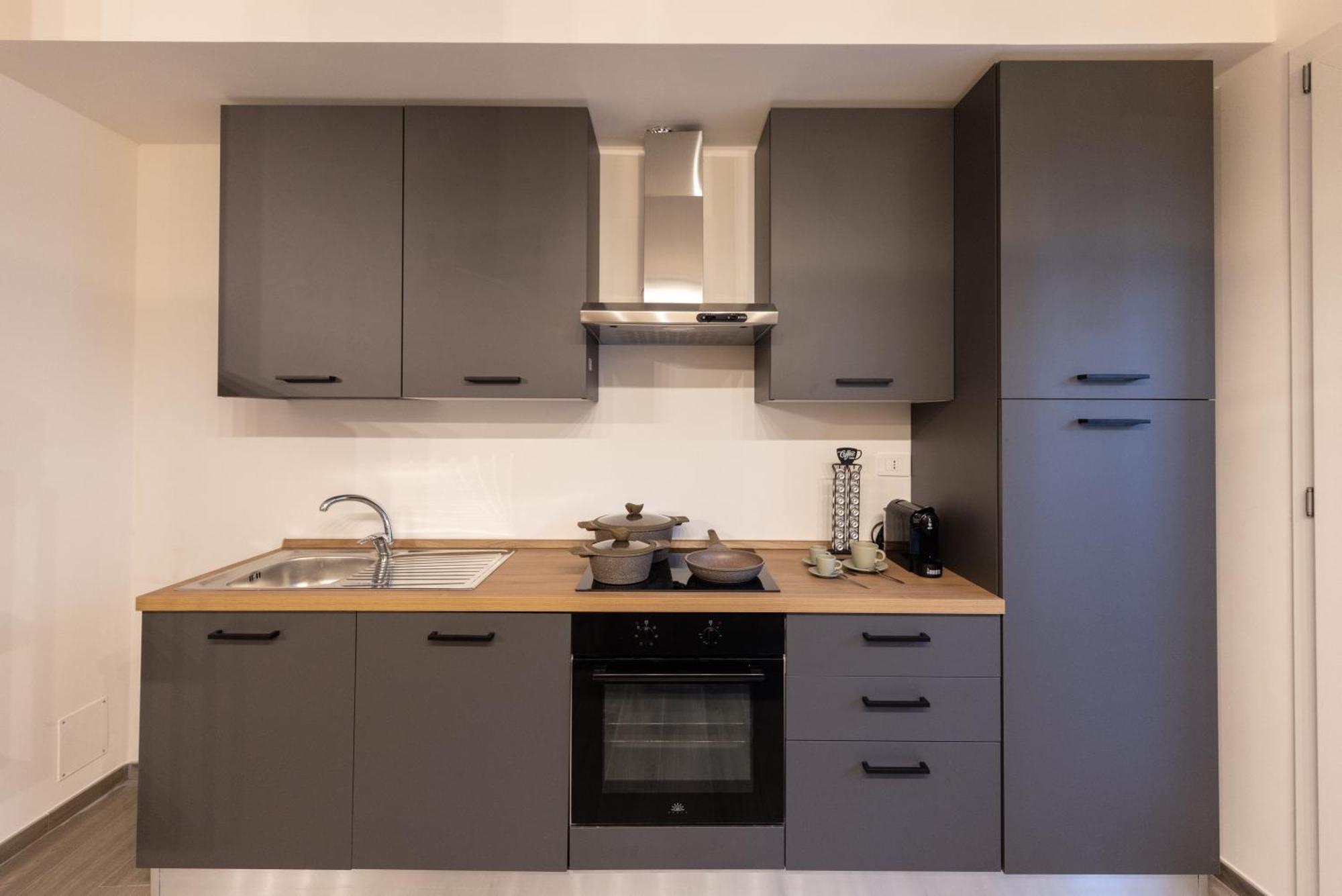 Urban Chic Luxury Suite Apartments Rome Exterior photo